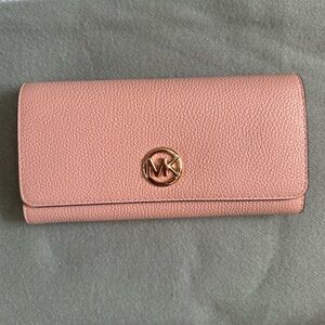 Michael Kors pink Leather wallet